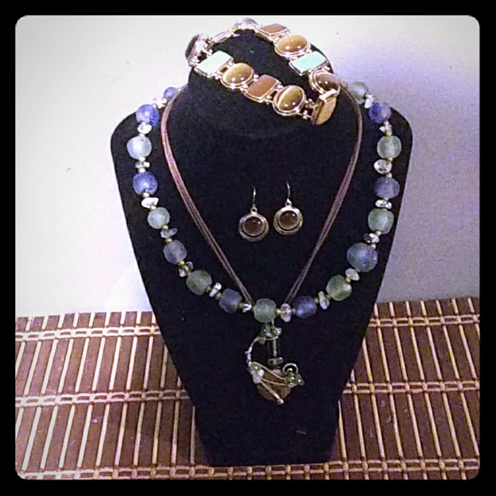 Mother Earth 4 piece Jewelry Set